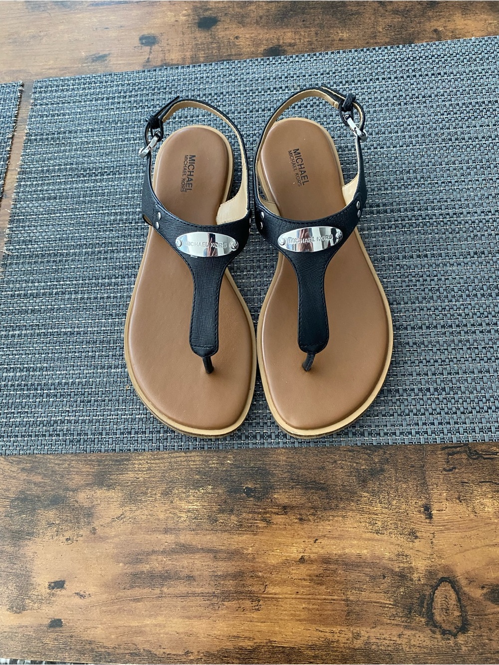 Michael Kors MK Plate Black Leather Sandal, Size 8, excellent used condition.
